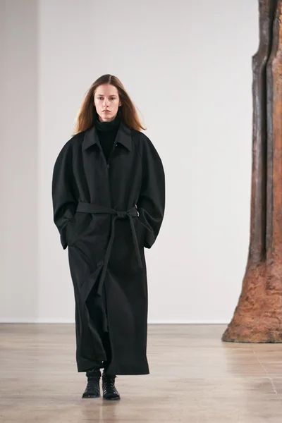 Look 26